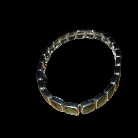 6" Stretchy Abalone Shellย Metal Bracelet L8 - Picture 4 of 6